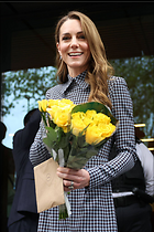 Celebrity Photo: Kate Middleton
1280x1920 322 kb
Viewed 12 times
@BestEyeCandy.com