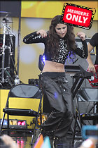 Celebrity Photo: Selena Gomez
2600x3900 1.7 mb
Viewed 0 times
@BestEyeCandy.com