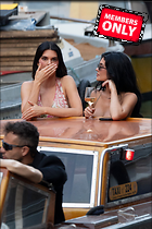 Celebrity Photo: Kylie Jenner
2667x4000 1.6 mb
Viewed 1 time
@BestEyeCandy.com