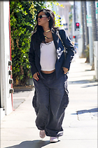 Celebrity Photo: Rihanna
1200x1800 254 kb
Viewed 7 times
@BestEyeCandy.com