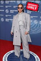Celebrity Photo: Alicia Keys
3729x5594 3.3 mb
Viewed 1 time
@BestEyeCandy.com