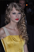 Celebrity Photo: Taylor Swift
1993x3000 1.2 mb
Viewed 5 times
@BestEyeCandy.com