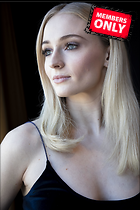 Celebrity Photo: Sophie Turner
4480x6720 2.2 mb
Viewed 2 times
@BestEyeCandy.com