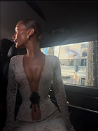 Celebrity Photo: Bella Hadid
21 Photos
Photoset #738814
@BestEyeCandy.com