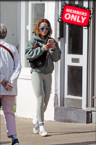 Celebrity Photo: Rita Ora
1883x2825 1.7 mb
Viewed 0 times
@BestEyeCandy.com