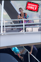 Celebrity Photo: Paris Hilton
2333x3500 2.5 mb
Viewed 1 time
@BestEyeCandy.com