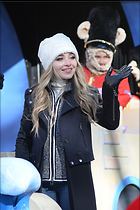 Celebrity Photo: Sabrina Carpenter
2400x3600   1.4 mb
Viewed 7 times
@BestEyeCandy.com