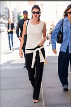 Celebrity Photo: Kendall Jenner
2 Photos
Photoset #721991
@BestEyeCandy.com