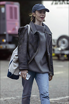 Celebrity Photo: Lily Collins
1200x1800 269 kb
Viewed 8 times
@BestEyeCandy.com