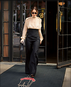 Celebrity Photo: Lily James
7 Photos
Photoset #722088
@BestEyeCandy.com