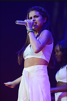 Celebrity Photo: Selena Gomez
2400x3600 1.2 mb
Viewed 7 times
@BestEyeCandy.com