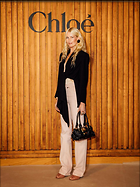 Celebrity Photo: Claudia Schiffer
1200x1600   297 kb
Viewed 7 times
@BestEyeCandy.com