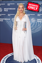 Celebrity Photo: Christina Aguilera
3877x5815 3.3 mb
Viewed 1 time
@BestEyeCandy.com