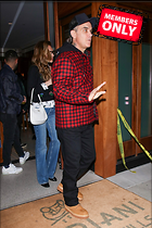 Celebrity Photo: Robbie Williams
2026x3039 1.8 mb
Viewed 0 times
@BestEyeCandy.com