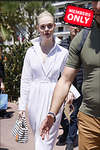 Celebrity Photo: Elle Fanning
3676x5512 2.5 mb
Viewed 0 times
@BestEyeCandy.com