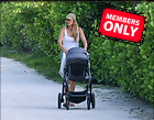 Celebrity Photo: Gisele Bundchen
2500x1951 2.2 mb
Viewed 1 time
@BestEyeCandy.com