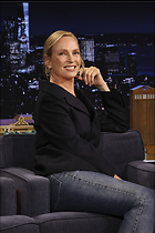 Celebrity Photo: Uma Thurman
1200x1800 219 kb
Viewed 18 times
@BestEyeCandy.com