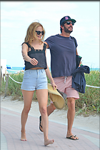 Celebrity Photo: Heather Graham
2400x3600 776 kb
Viewed 9 times
@BestEyeCandy.com