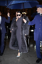 Celebrity Photo: Kimberly Kardashian
699x1048 462 kb
Viewed 4 times
@BestEyeCandy.com