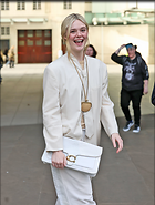 Celebrity Photo: Elle Fanning
2200x2909 1.3 mb
Viewed 7 times
@BestEyeCandy.com