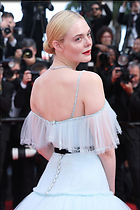 Celebrity Photo: Elle Fanning
1365x2048 592 kb
Viewed 5 times
@BestEyeCandy.com