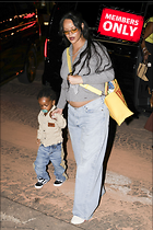 Celebrity Photo: Rihanna
2200x3300 2.5 mb
Viewed 1 time
@BestEyeCandy.com