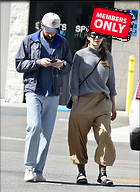 Celebrity Photo: Elizabeth Olsen
1915x2632 1.8 mb
Viewed 1 time
@BestEyeCandy.com