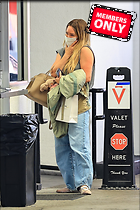 Celebrity Photo: Hilary Duff
2200x3300 2.7 mb
Viewed 0 times
@BestEyeCandy.com