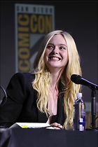 Celebrity Photo: Elle Fanning
1274x1911 413 kb
Viewed 10 times
@BestEyeCandy.com