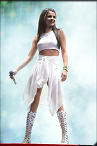 Celebrity Photo: Selena Gomez
2400x3600 961 kb
Viewed 6 times
@BestEyeCandy.com