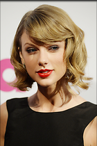 Celebrity Photo: Taylor Swift
2400x3600 882 kb
Viewed 11 times
@BestEyeCandy.com