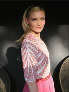 Celebrity Photo: Kirsten Dunst
3 Photos
Photoset #744921
@BestEyeCandy.com
