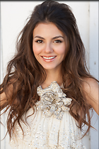 Celebrity Photo: Victoria Justice
733x1100 513 kb
Viewed 5 times
@BestEyeCandy.com