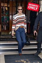 Celebrity Photo: Bella Hadid
2333x3500 4.6 mb
Viewed 0 times
@BestEyeCandy.com
