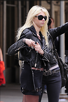 Celebrity Photo: Taylor Momsen
2592x3872 979 kb
Viewed 1 time
@BestEyeCandy.com