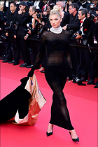 Celebrity Photo: Elsa Hosk
667x1000 91 kb
Viewed 4 times
@BestEyeCandy.com