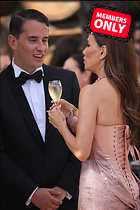 Celebrity Photo: Eva Longoria
5464x8192 2.2 mb
Viewed 0 times
@BestEyeCandy.com