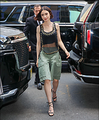 Celebrity Photo: Lily Collins
33 Photos
Photoset #675613
@BestEyeCandy.com