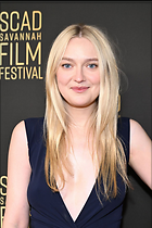 Celebrity Photo: Dakota Fanning
1200x1799 218 kb
Viewed 14 times
@BestEyeCandy.com