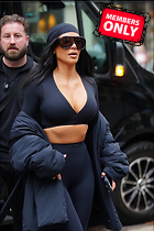 Celebrity Photo: Kimberly Kardashian
2333x3500 2.3 mb
Viewed 0 times
@BestEyeCandy.com