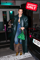 Celebrity Photo: Dua Lipa
2334x3500 3.0 mb
Viewed 1 time
@BestEyeCandy.com