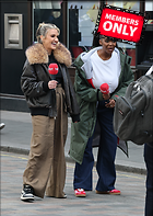 Celebrity Photo: Ashley Roberts
1883x2655 2.5 mb
Viewed 1 time
@BestEyeCandy.com