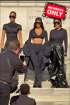 Celebrity Photo: Kimberly Kardashian
2200x3300 2.5 mb
Viewed 0 times
@BestEyeCandy.com