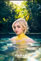 Celebrity Photo: Peyton Roi List
934x1400 103 kb
Viewed 6 times
@BestEyeCandy.com