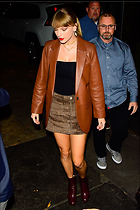 Celebrity Photo: Taylor Swift
1365x2048 827 kb
Viewed 12 times
@BestEyeCandy.com