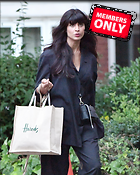Jameela Jamil in a Dark Suit Jacket and Matching Trousers and Holding Her Harrods Bag Out in London 08-15-2024
2801x3500 4.5 mb
Viewed 1 time
@BestEyeCandy.com