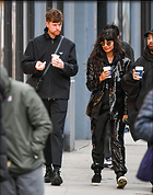 Jameela Jamil and James Blake seem to be in high spirits while strolling through New York 27.03..20.2023
1608x2048 1,082 kb
Viewed 7 times
@BestEyeCandy.com