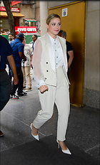 Lili Reinhart arrives at Good Morning America in New York 08-10-2022
31 Photos
Photoset #629139
@BestEyeCandy.com