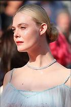 Celebrity Photo: Elle Fanning
1365x2048 839 kb
Viewed 5 times
@BestEyeCandy.com