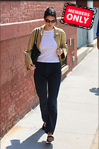 Celebrity Photo: Kendall Jenner
1939x2908 1.7 mb
Viewed 0 times
@BestEyeCandy.com